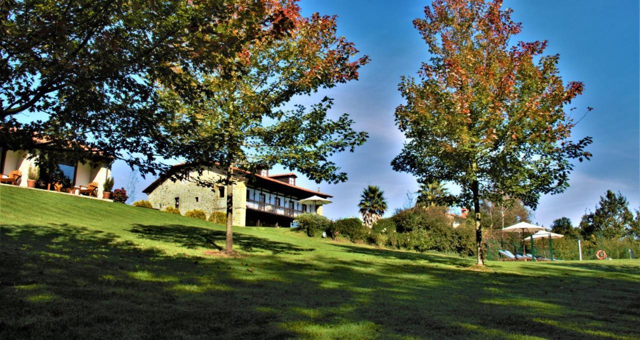 Palacion De Toñanes Exteriör bild