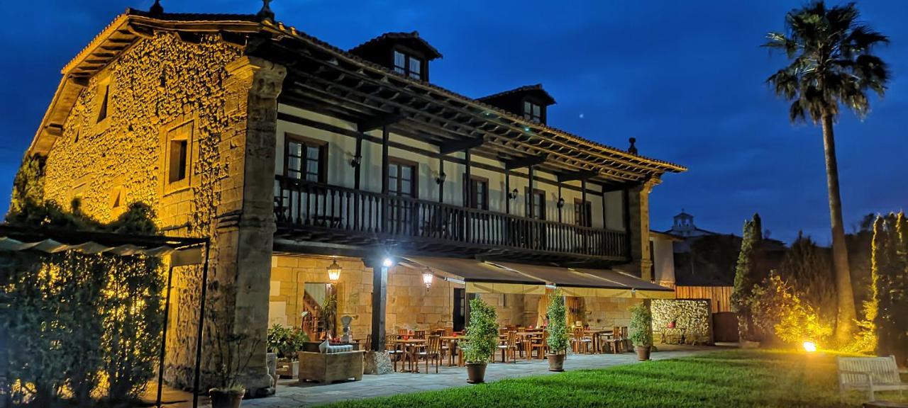 Palacion De Toñanes Exteriör bild