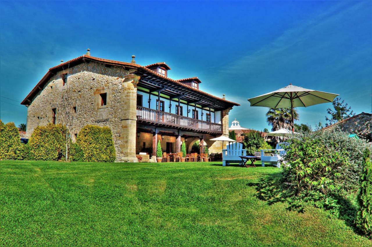 Palacion De Toñanes Exteriör bild